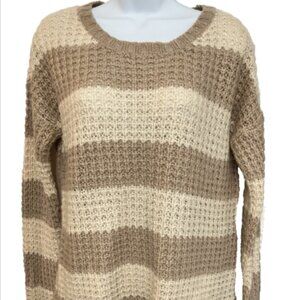 Rue21 Ladies Medium Dual color Long Sleeve Acrylic round neck knit Sweater